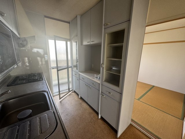 鈴蘭泉台第4ハウスのキッチン|キッチン