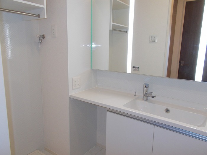 クレインリング丸山台の独立洗面台|洗髪洗面化粧台