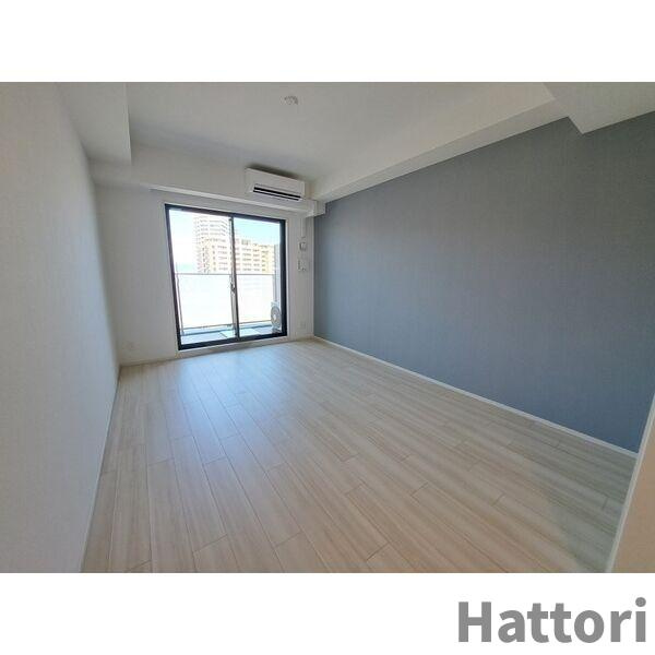 スプランディッド京橋EASTの居間・リビング