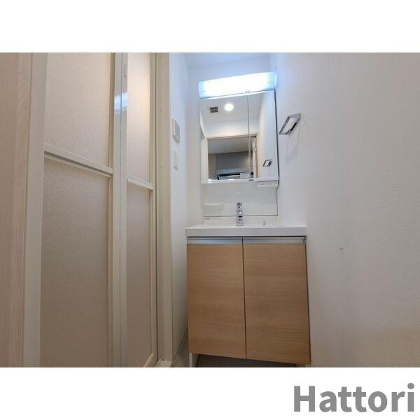 スプランディッド京橋EASTの洗面所