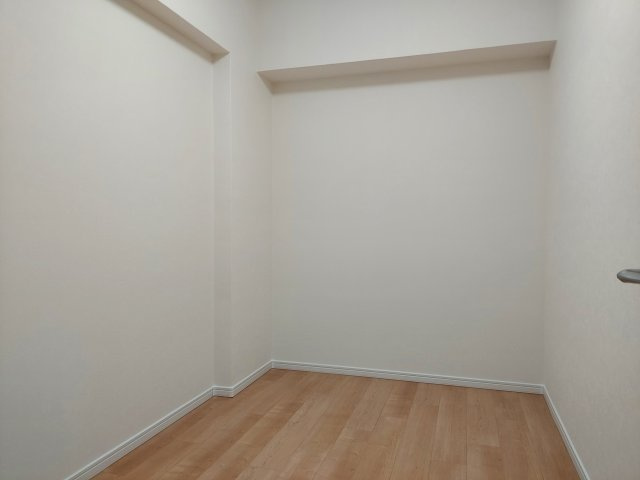 ドミネ花屋敷の収納|納戸約3.4帖