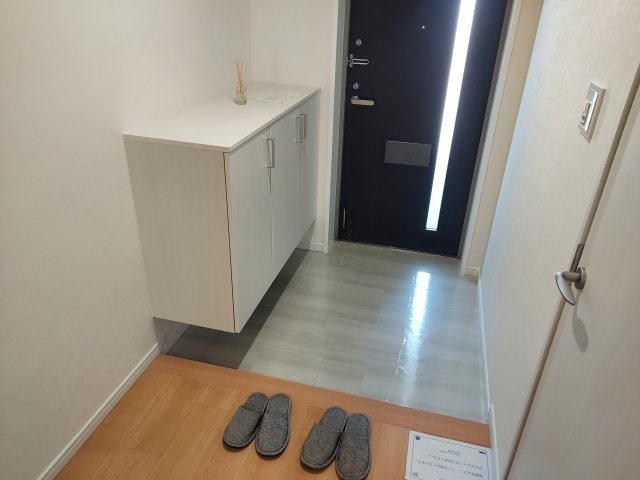 ドミネ花屋敷の玄関