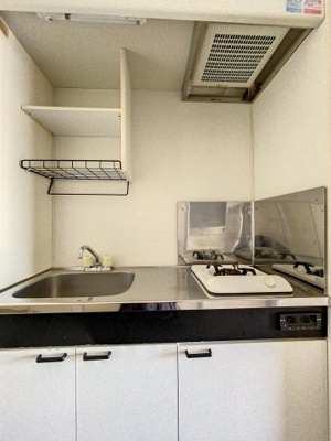 【キッチン】 | セシーズイシイ15 | ※反転タイプのお部屋の写真です。