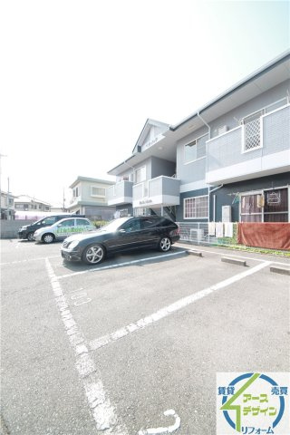 ベラノッテの駐車場|※類似部屋