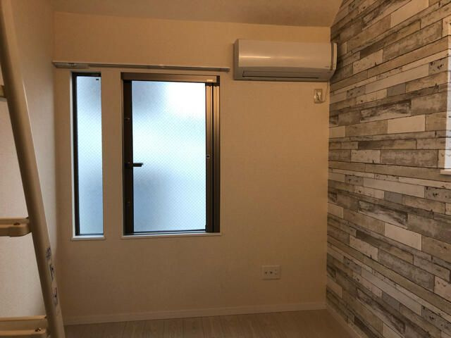 サンハイツ江戸川の居間・リビング