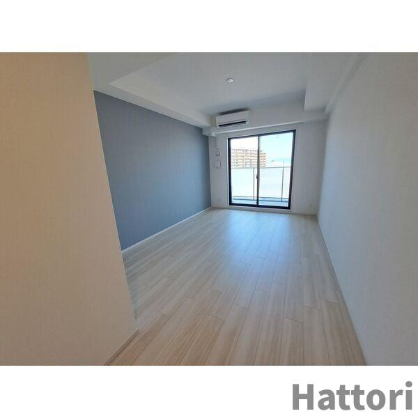 スプランディッド京橋EASTの居間・リビング