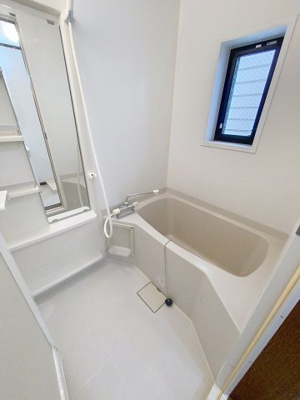 【浴室】 | マ・メゾン | ※同建物ほかのお部屋の写真です。