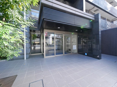 【エントランス】 | プレサンスOSAKA DOMECITYワンダー | 落ち着いたエントランスです