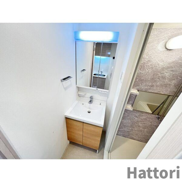 スプランディッド京橋EASTの洗面所