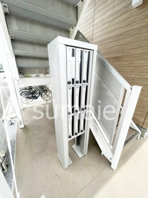 リブリ・Amalfiのエントランス|集合郵便ポスト！