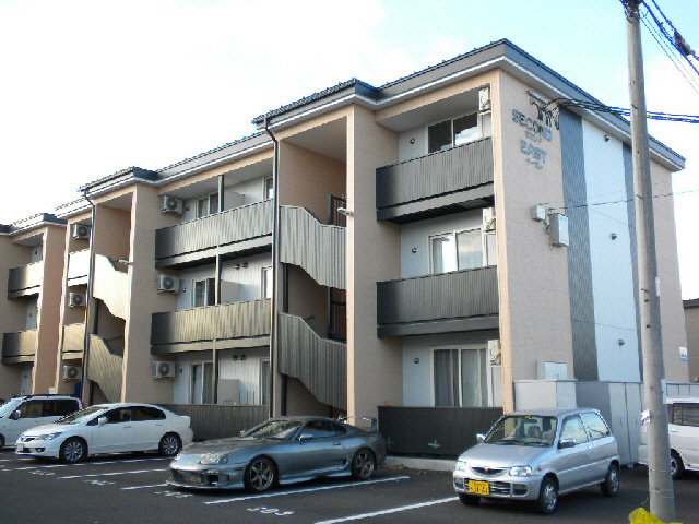 セカンドイーストの外観