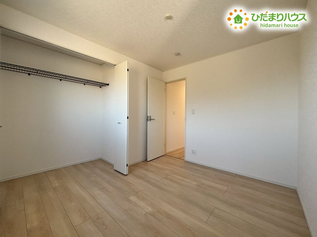 熊谷市石原　第7　新築一戸建て　クレイドルガーデン　02の収納|クローゼットもしっかり完備されているので、自分でお片付けをする習慣も身につきそうですね(*^-^*)