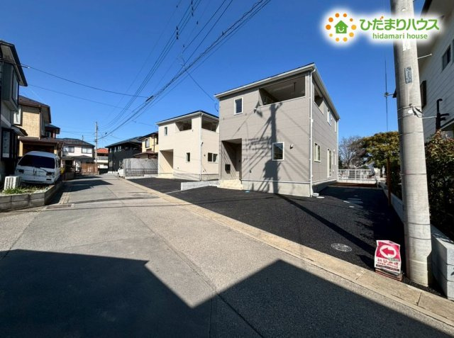 熊谷市石原　第7　新築一戸建て　クレイドルガーデン　02の前面道路含む現地写真|前面道路は見通しが良く、お子様の飛び出しなどにも気づきやすい環境が整っています。
静かな住宅街の中にあり、車の通りも少ないため毎日安心です★