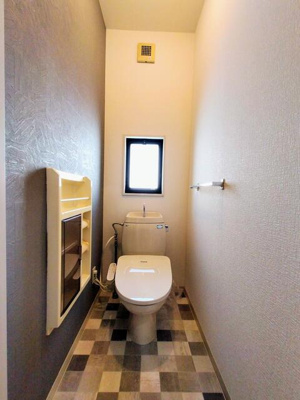 【トイレ】 | プルーニハイツＢ棟 | 温水洗浄暖房便座付