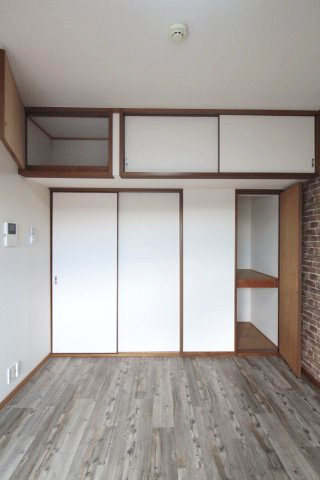 【収納】 | マンションみどり | ちょっとした収納スペースも充実しています