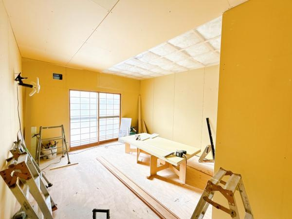 美幌町字青山南5－11中古住宅の洋室|【リフォーム中】1階和室です。こちらは洋室へ変更致します。