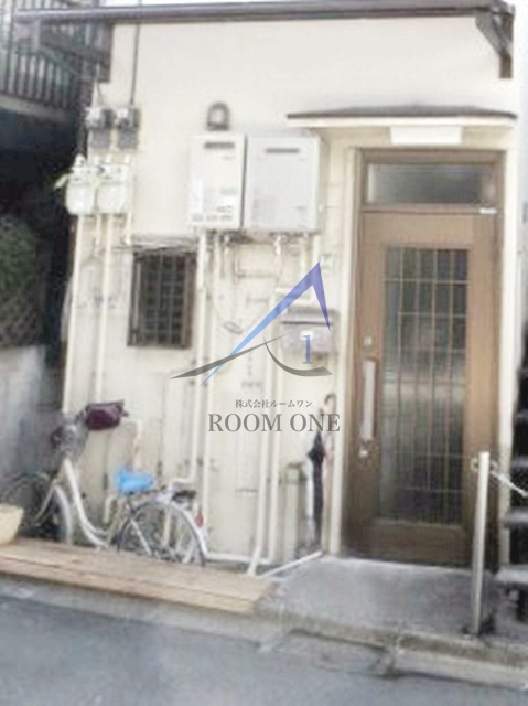 先山邸のエントランス|エントランスです。