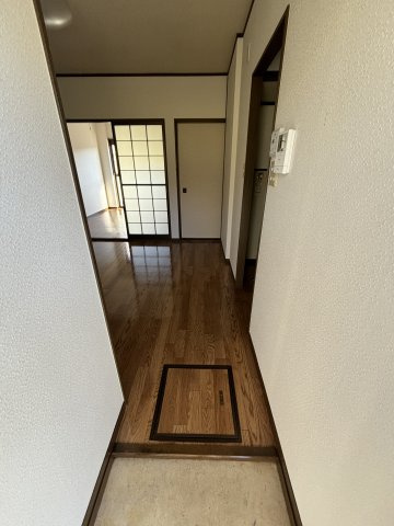 ナツキハイツB