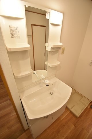 靭壱番館の洗面所