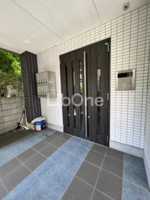 【エントランス】 | マイメゾン八幡