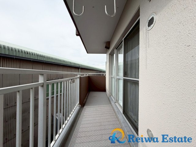 ネオハイツ茅ヶ崎のバルコニー