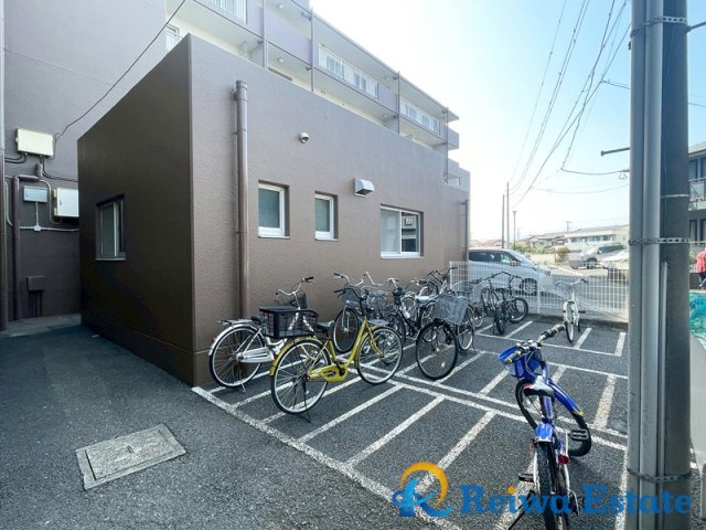 ネオハイツ茅ヶ崎の駐輪場