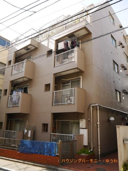 【外観】 | 巣鴨コーポラス | ここに住むからこそ意味がある。そんな情緒感に浸りながら、毎日を愉しんでいただきたいです。