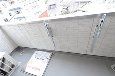 【バルコニー】 | ラポール岡本