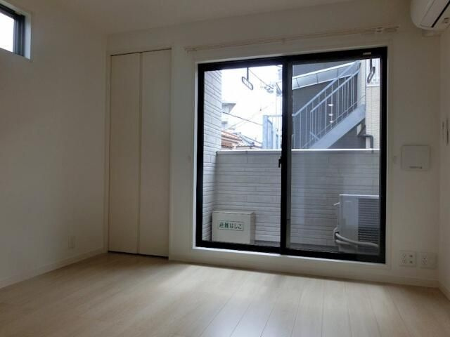 シャ・ガイールの寝室