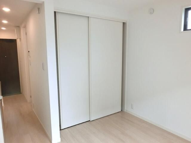 シャ・ガイールの設備