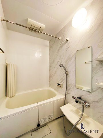 ELVITA(エルヴィータ)の浴室