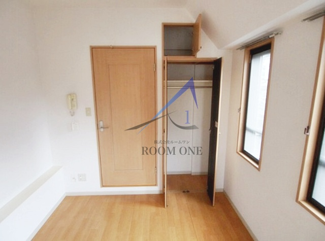 クレセント戸山の居間・リビング|洋室のお部屋です。