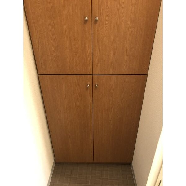 ラファイン江坂の収納
