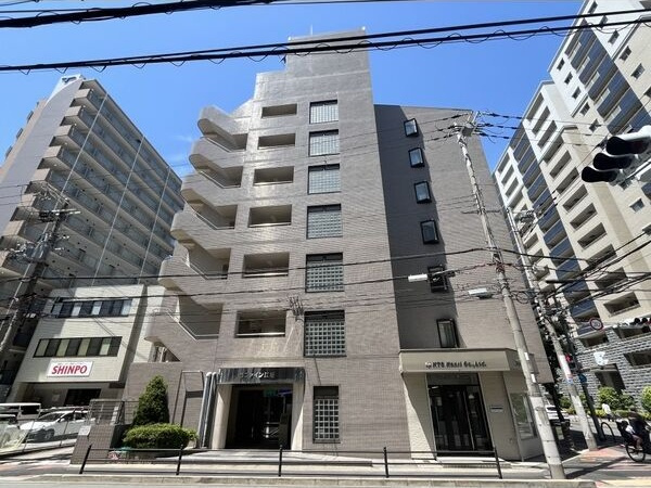 ラファイン江坂の外観