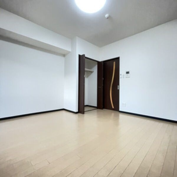 ピースプレイス牛巻の内装