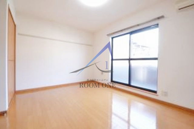 ルミエール和田の居間・リビング|洋室のお部屋です。