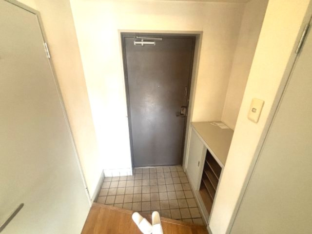 ダイコーパレスの玄関