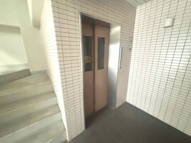 ダイコーパレスのエントランス