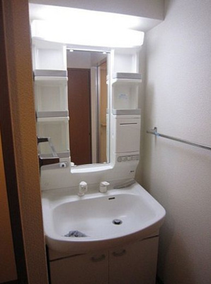 【独立洗面台】 | 錦糸パーク・ヤマト | 使いやすい独立洗面台です