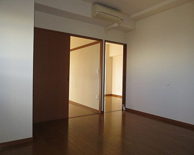 【洋室】 | 錦糸パーク・ヤマト | 明るい洋室です