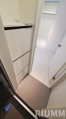 【玄関】 | アンベリール北赤羽