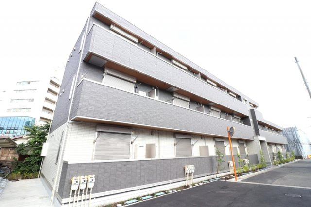 調布市国領町４丁目のアパート