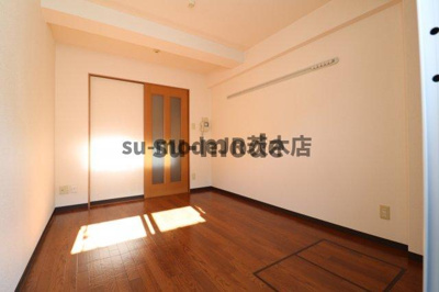 【寝室】 | ローズミード総持寺