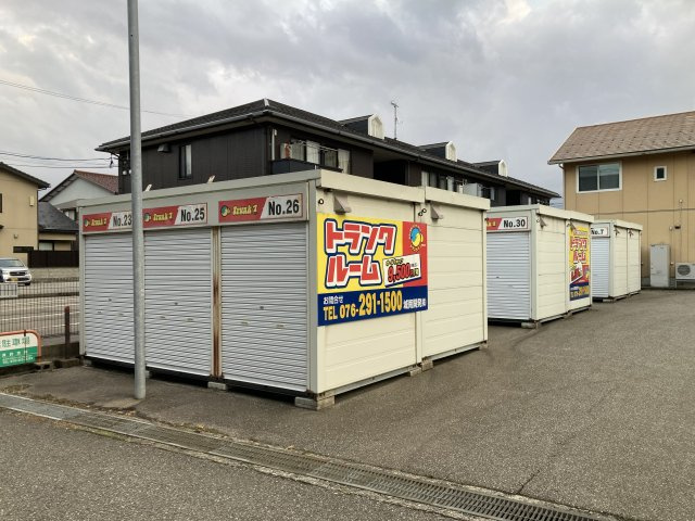 金沢市浅野本町２丁目の倉庫