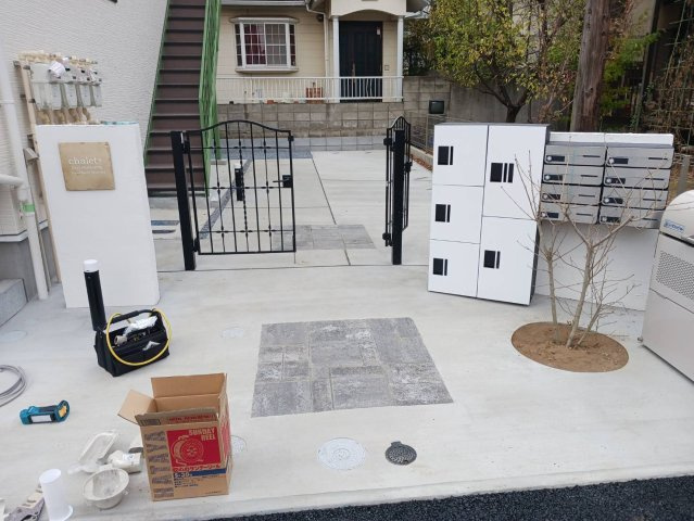 chalet＋東中山のエントランス