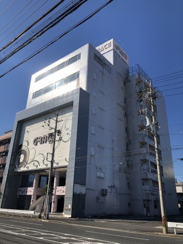 大門ビルの外観