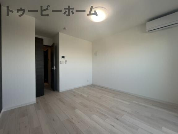 ジーメゾン南大塚の居間・リビング|使いやすい居間です