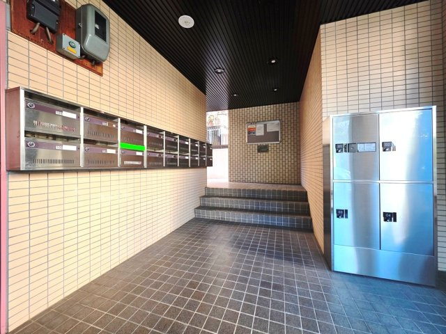 【その他共用部分】 | ローヤル国立マンション | 宅配BOX