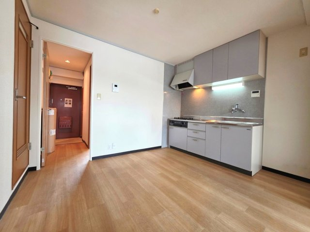 【居間・リビング】 | ローヤル国立マンション