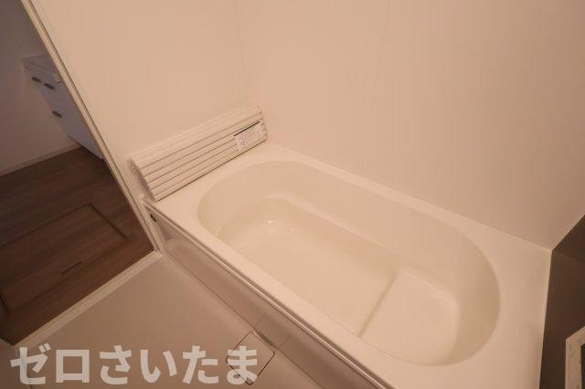 《仲介手数料無料》久喜市久喜東５丁目33-22新築一戸建てリガーレの浴室